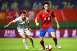 广州富力主场不敌河南建业，遭遇惨败的简单介绍