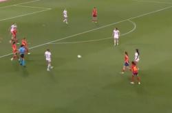 1xbet体育在线-瑞士女足三场平局暂居小组第二晋级前景渺茫的简单介绍