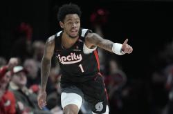 1xbet体育官网登录网址-开拓者接连失利，球队境况堪忧