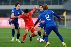 1xbet体育网页版登录入口-新加坡球员在比赛中展示出色技艺