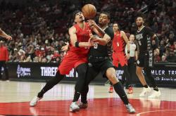 1xbet体育网页版登录入口-马刺赢得关键战役，晋级下一轮