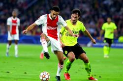 1xbet体育竞技-关于阿贾克斯青训培养新星，引发球队赞誉的信息