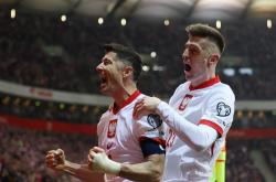 1xbet体育登录-包含知名球队惨遭淘汰！瑞典主场输给马其顿，遭遇滑铁卢的词条