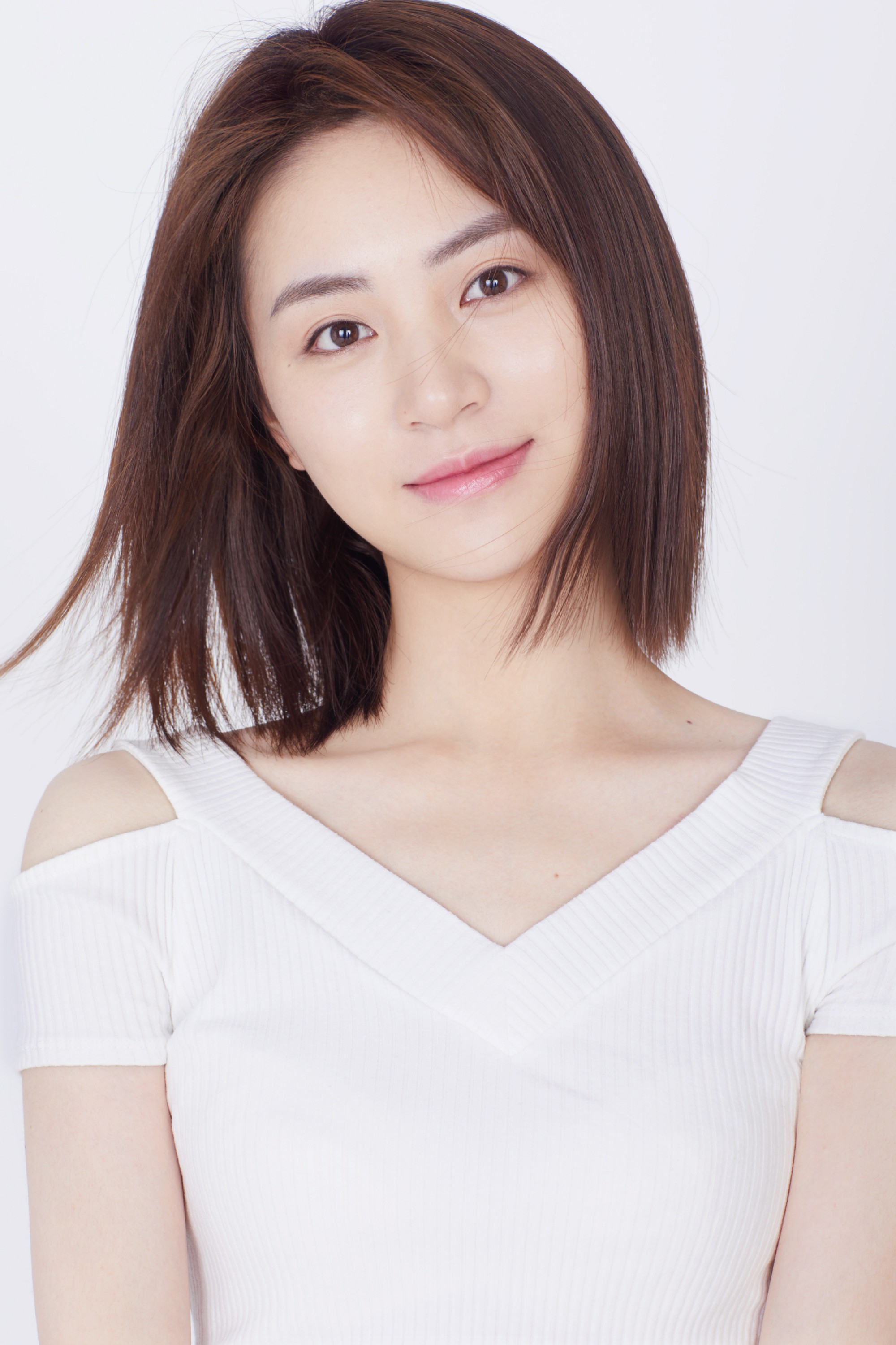 新晋女足球队备战，实力逐渐崭露头角的简单介绍