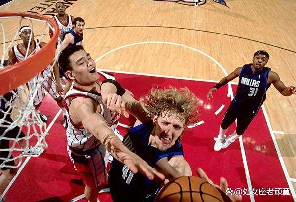 包含火箭主场不敌小牛，德罗赞轰分狂胜国王的词条