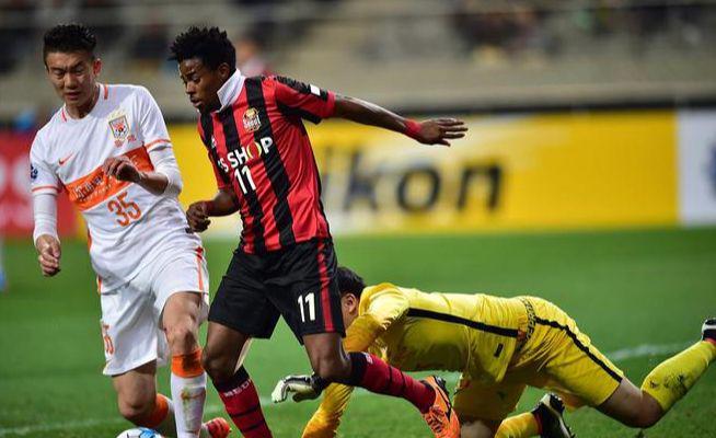 包含圣埃蒂安主场不敌波尔多，遗憾告终的词条