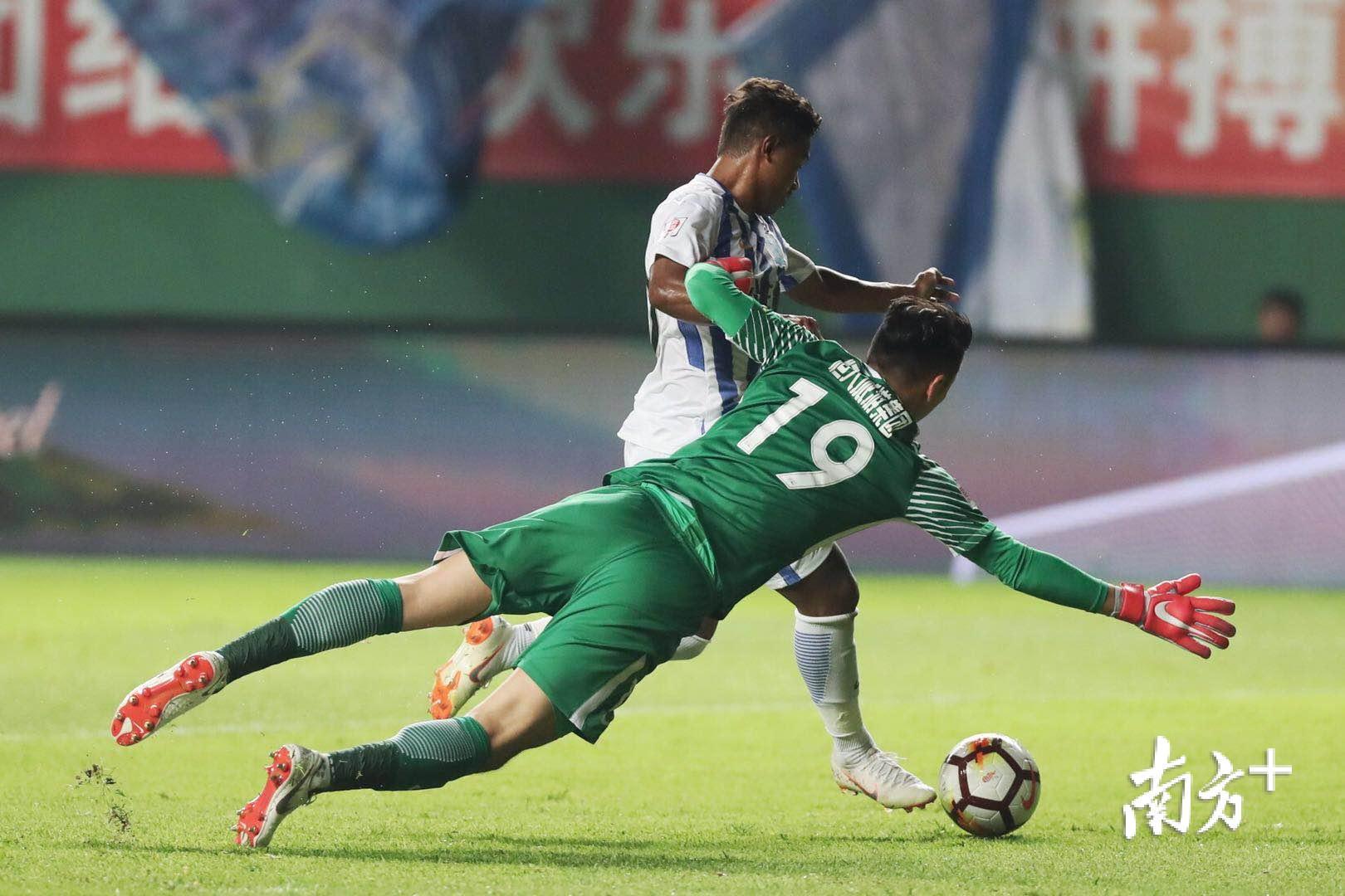 广州恒大客场大胜,连胜走势稳定 广州恒大客场大胜,连胜走势稳定