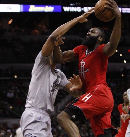 鹈鹕签下泰伦斯，重组球队战术体系的简单介绍